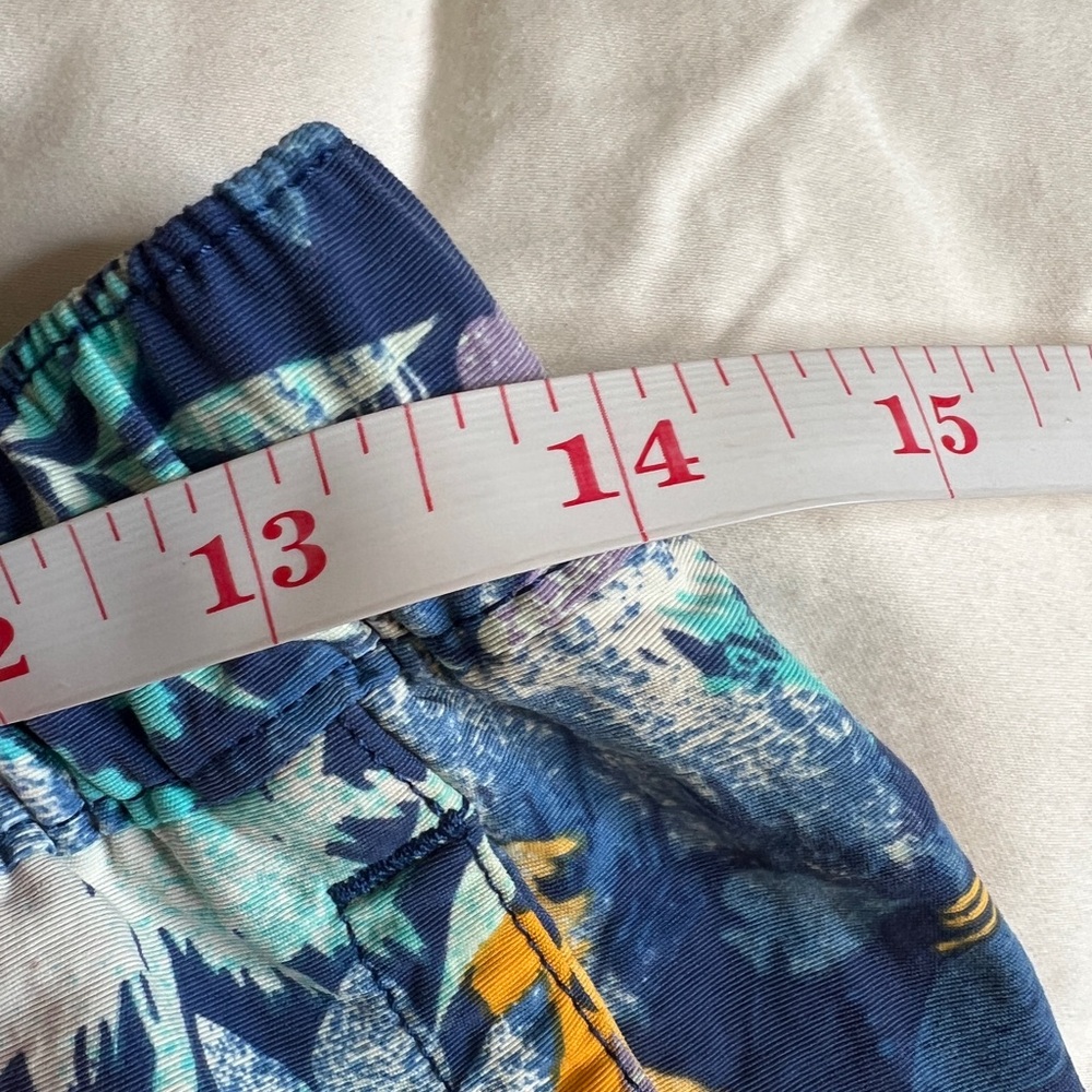 Patagonia Women’s Barely Baggies Board Shorts – Tropical Floral Neo Blue - Picture 5 of 9